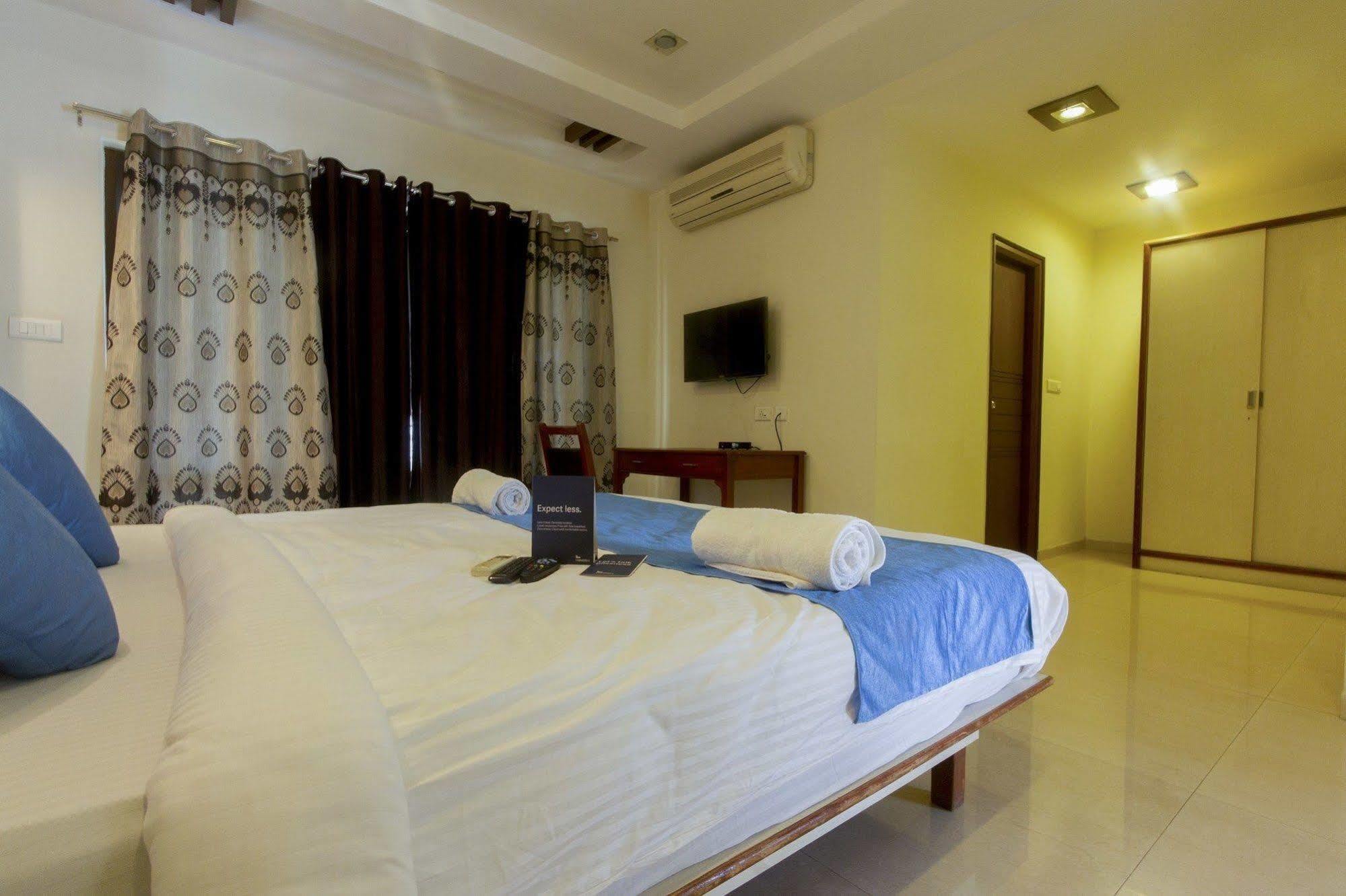 Fabhotel Comfort Inn Hitech City Haidarábád Kültér fotó